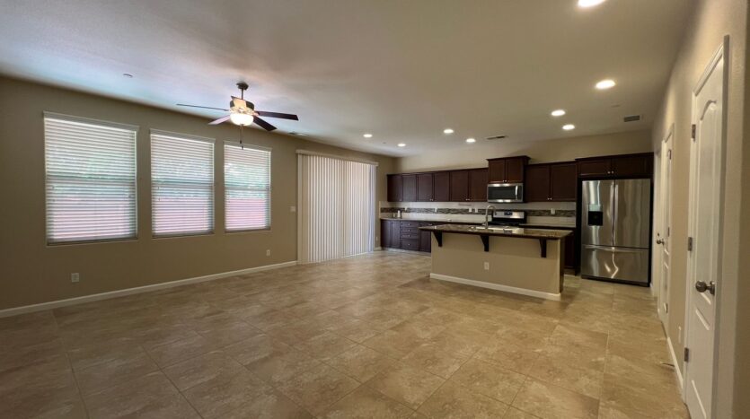 3449 Sussex Avenue - Clovis - California - 3 bed, 2 bath rental property
