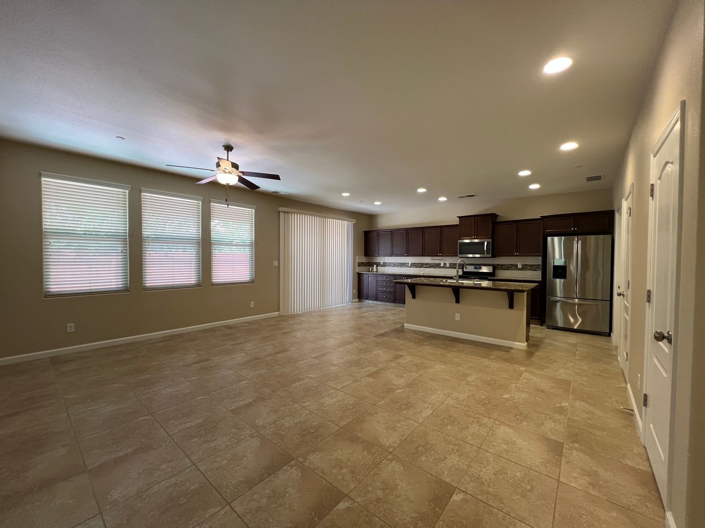 3449 Sussex Avenue - Clovis - California - 3 bed, 2 bath rental property