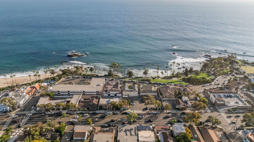 354 N. Coast Hwy - Laguna Beach - California - 1 bed, 1 bath rental property