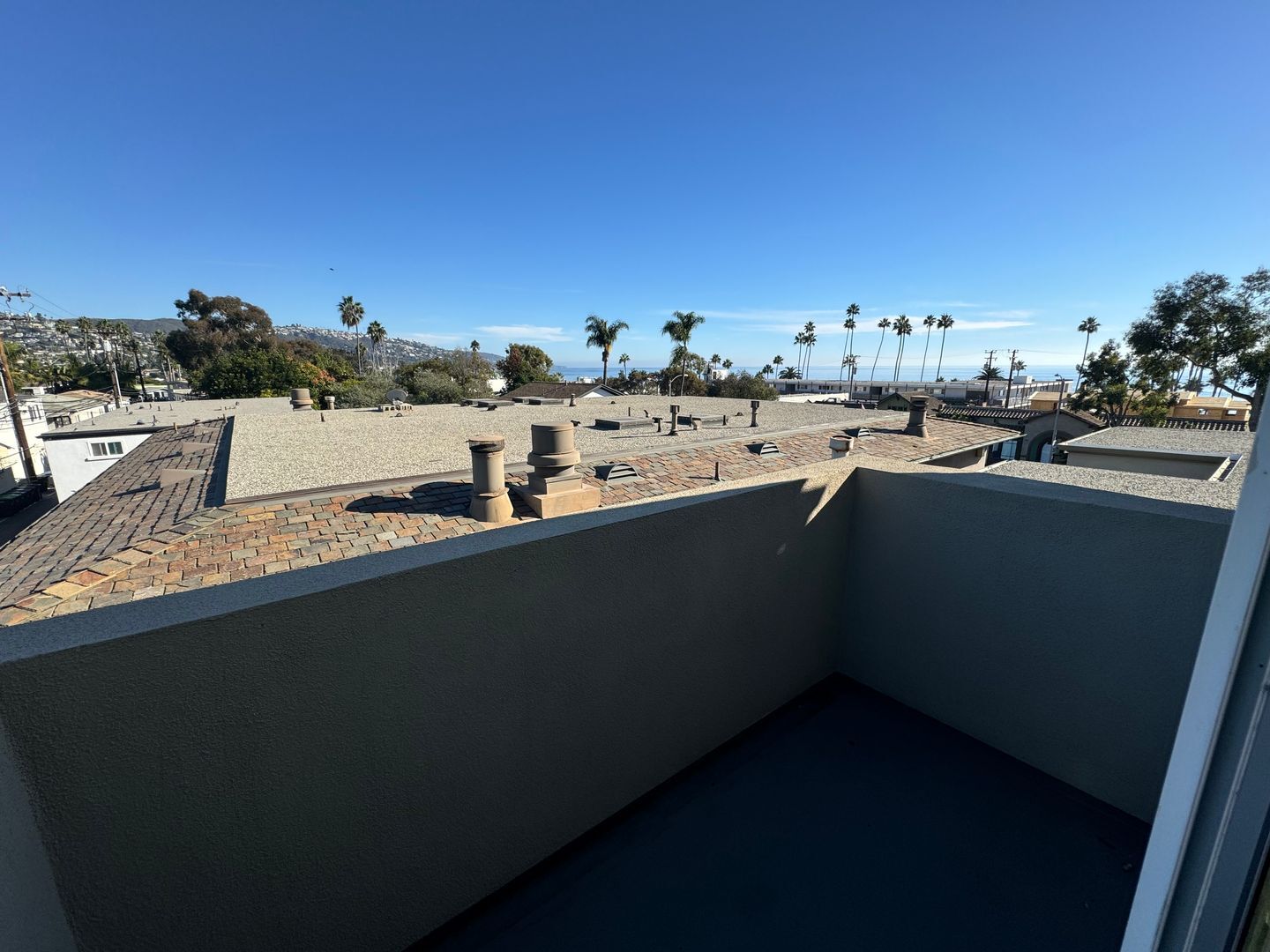 354 N. Coast Hwy - Laguna Beach - California - 1 bed, 1 bath rental property
