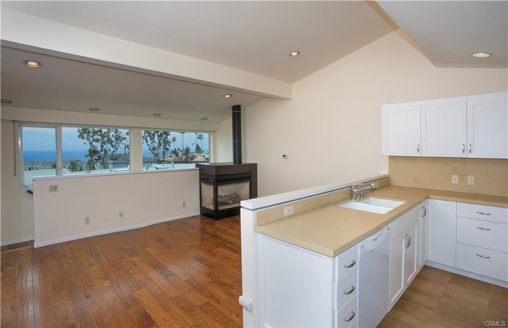 354 N. Coast Hwy - Laguna Beach - California - 1 bed, 1 bath rental property