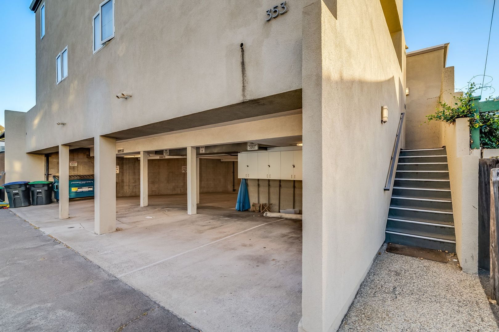 354 N. Coast Hwy - Laguna Beach - California - 1 bed, 1 bath rental property