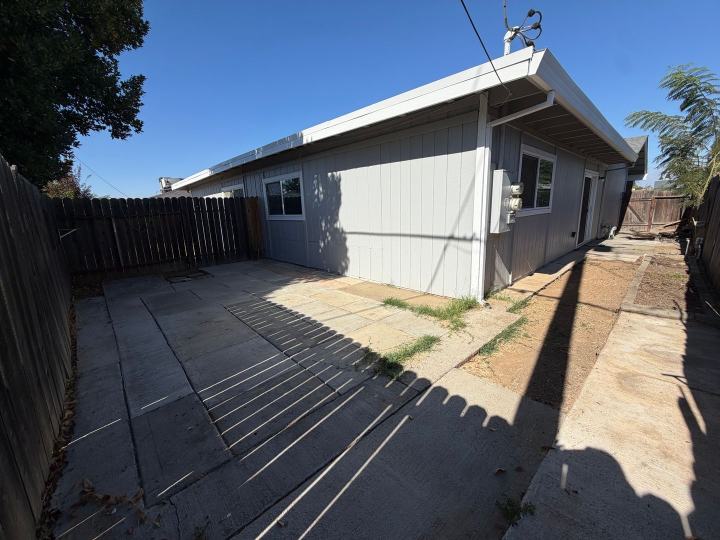 3614 S Port Drive  - Sacramento - California - 2 bed, 1 bath rental property