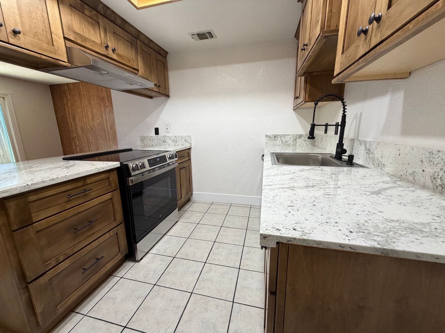 3614 S Port Drive  - Sacramento - California - 2 bed, 1 bath rental property