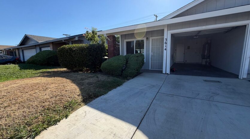3614 S Port Drive  - Sacramento - California - 2 bed, 1 bath rental property