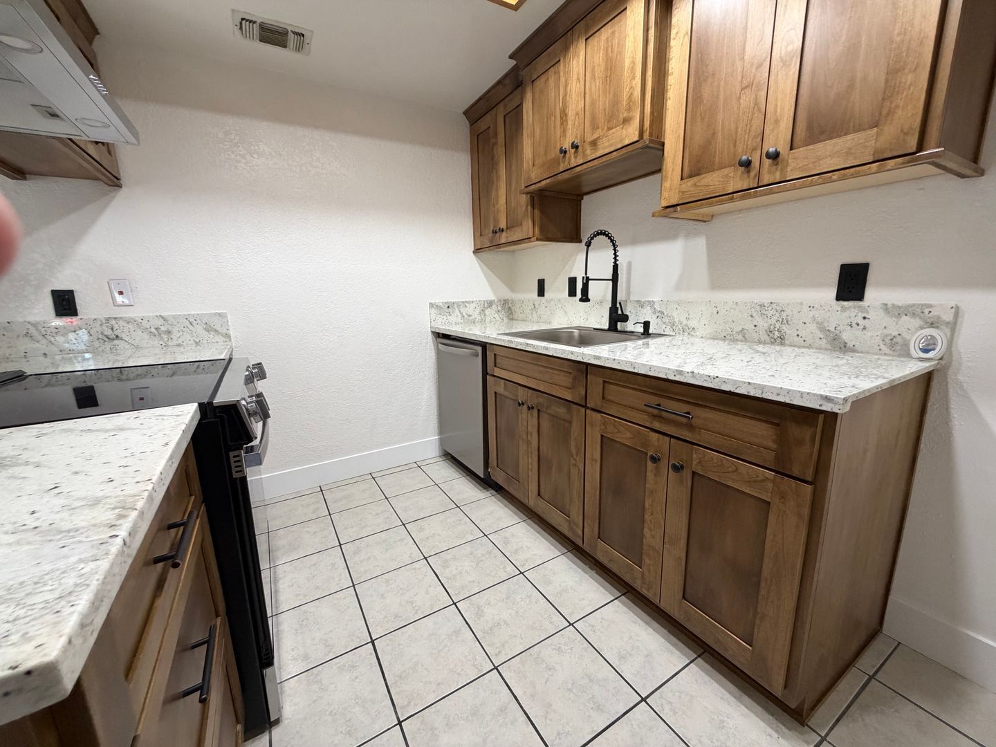 3614 S Port Drive  - Sacramento - California - 2 bed, 1 bath rental property