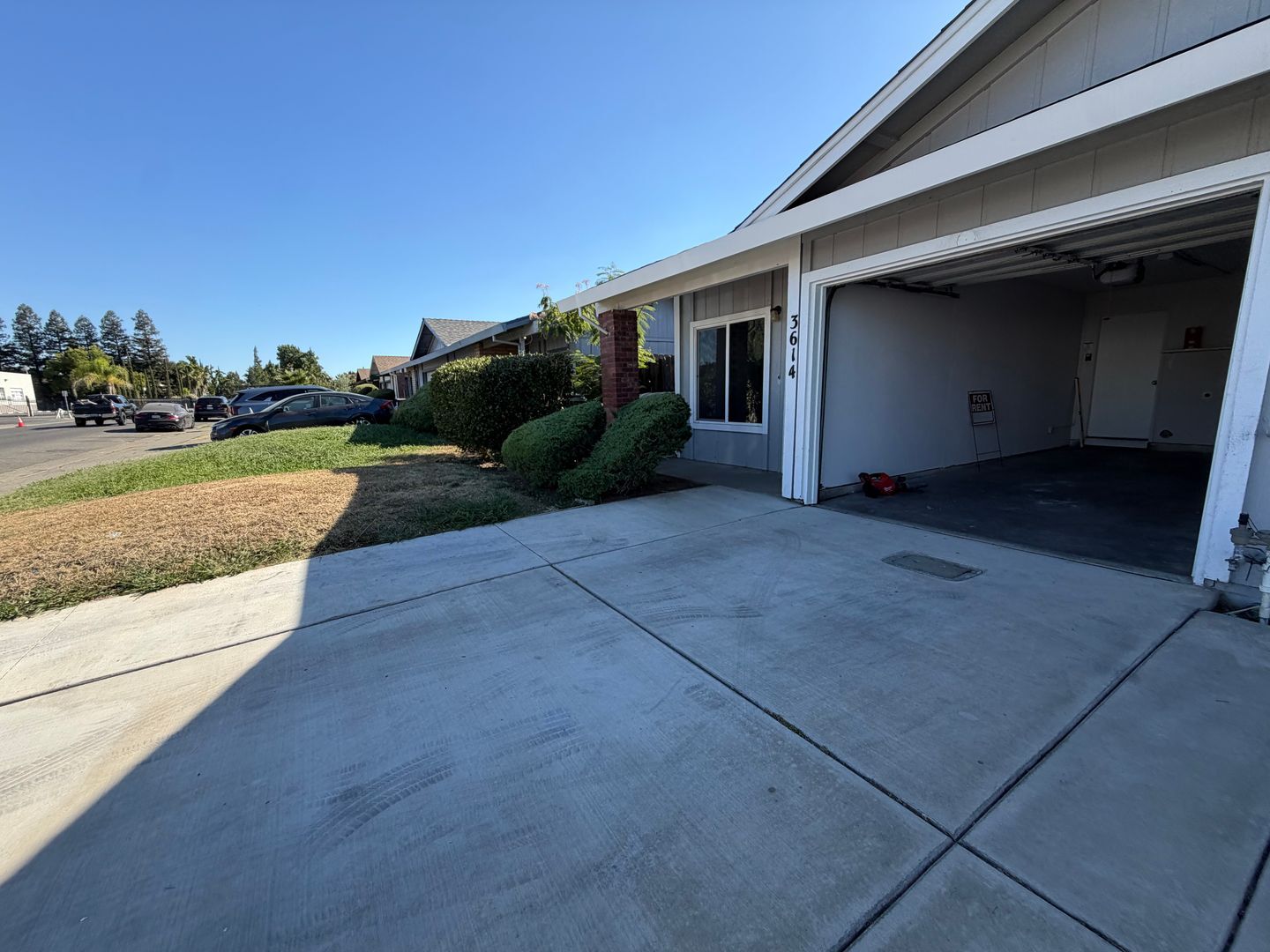 3614 S Port Drive  - Sacramento - California - 2 bed, 1 bath rental property