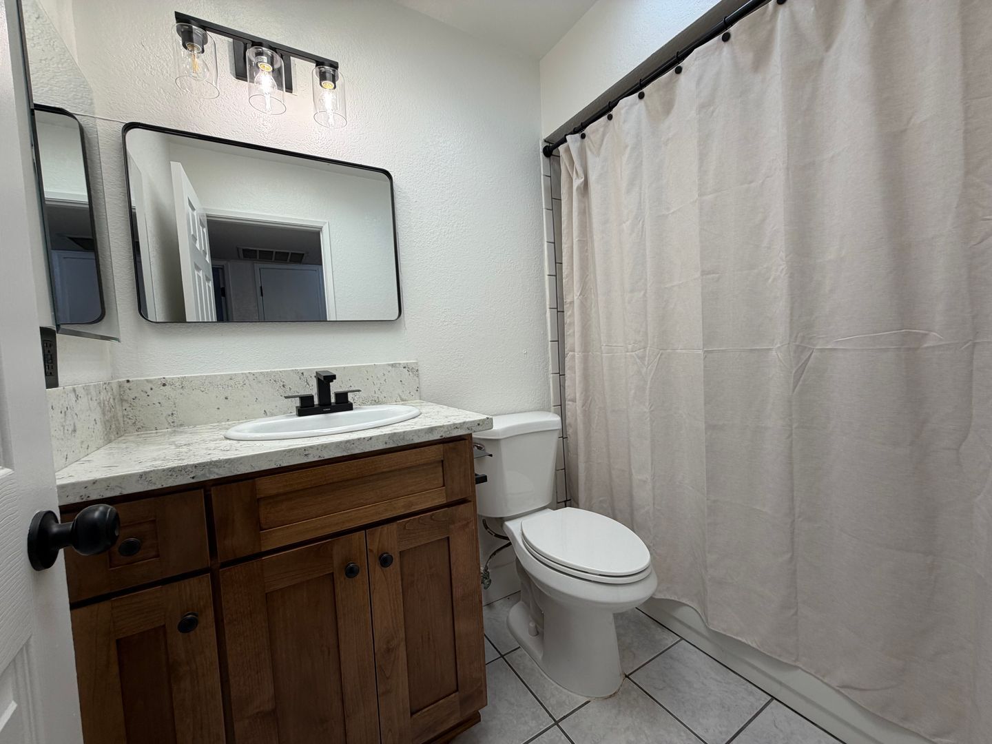 3614 S Port Drive  - Sacramento - California - 2 bed, 1 bath rental property