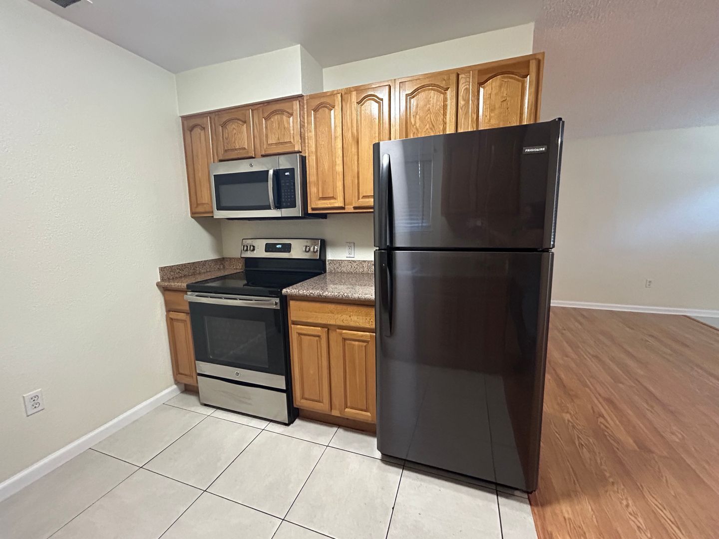 3633 9th Ave - Sacramento - California - 2 bed, 1 bath rental property