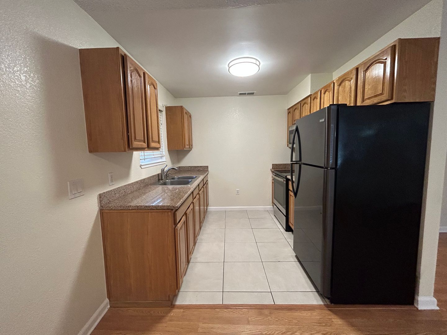 3633 9th Ave - Sacramento - California - 2 bed, 1 bath rental property