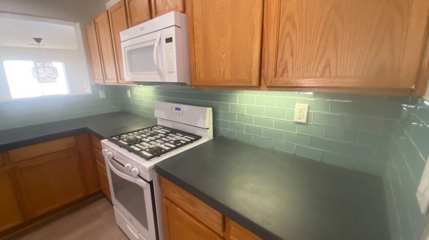 36645 Quito Way - Palmdale - California - 3 bed, 2 bath rental property