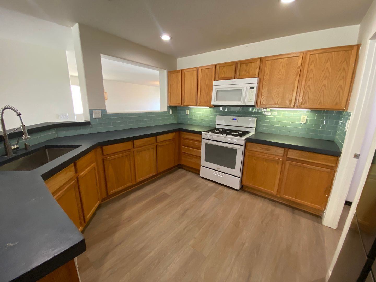 36645 Quito Way - Palmdale - California - 3 bed, 2 bath rental property