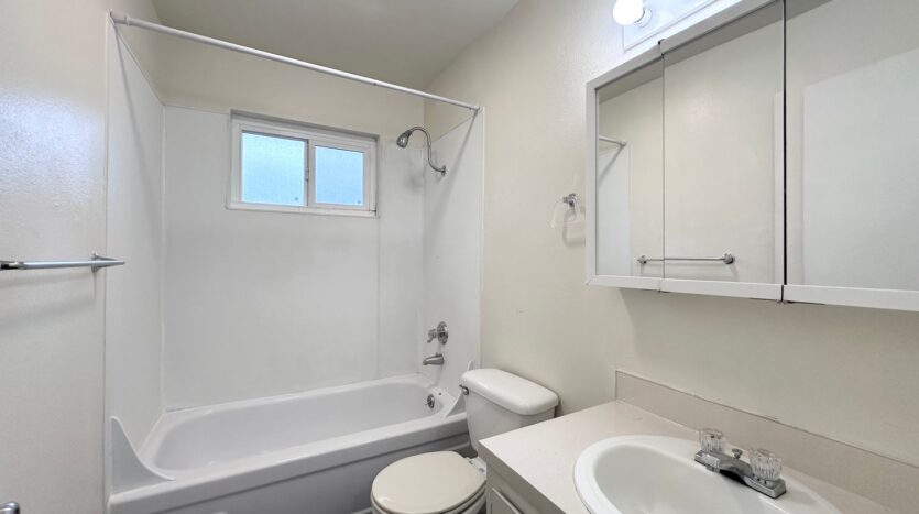 37950 HWY 26 - #10 - Sandy - Oregon - 2 bed, 1 bath rental property