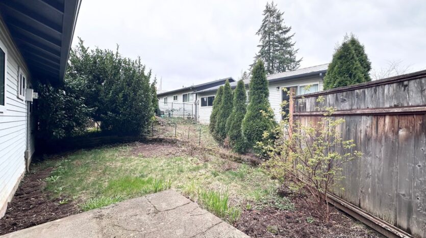 37950 HWY 26 - #10 - Sandy - Oregon - 2 bed, 1 bath rental property