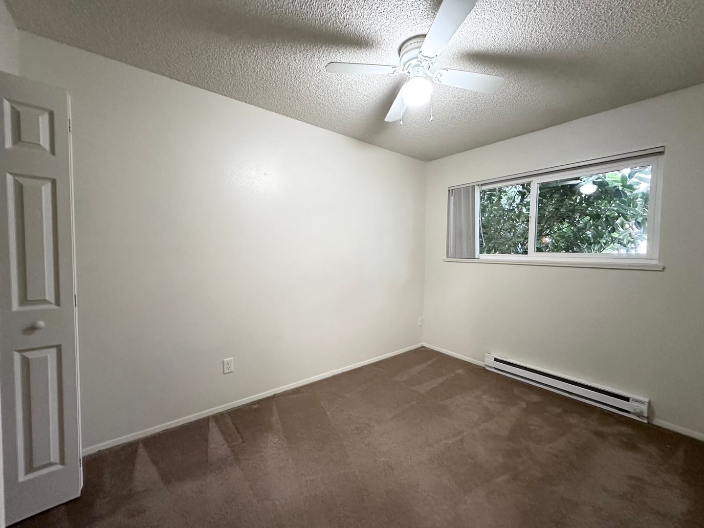 37950 HWY 26 - #10 - Sandy - Oregon - 2 bed, 1 bath rental property
