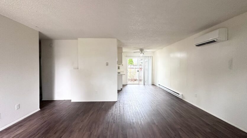 37950 HWY 26 - #10 - Sandy - Oregon - 2 bed, 1 bath rental property