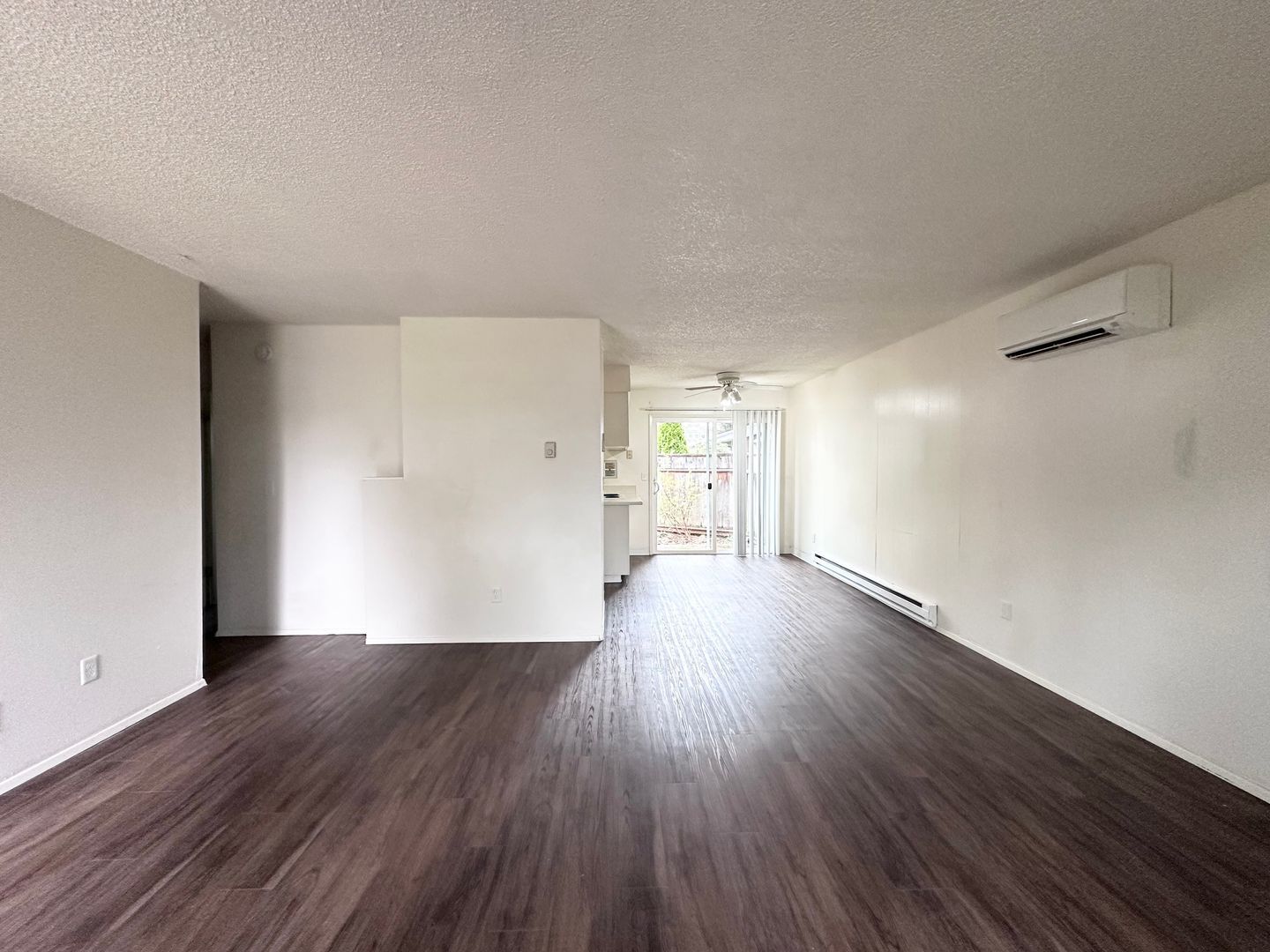 37950 HWY 26 - #10 - Sandy - Oregon - 2 bed, 1 bath rental property