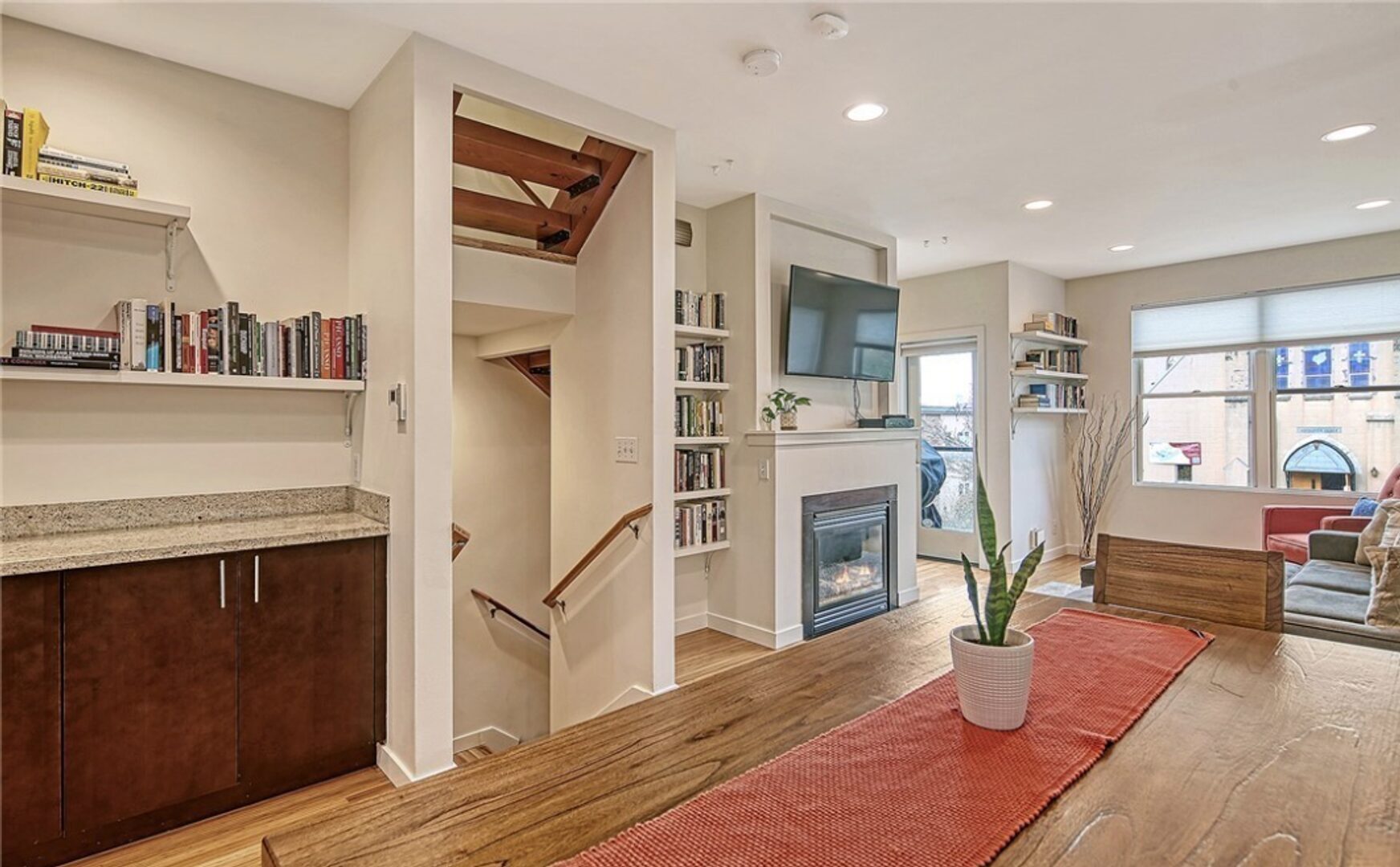 3817 S Angeline St - Seattle - Washington - 3 bed, 2.5 bath rental property