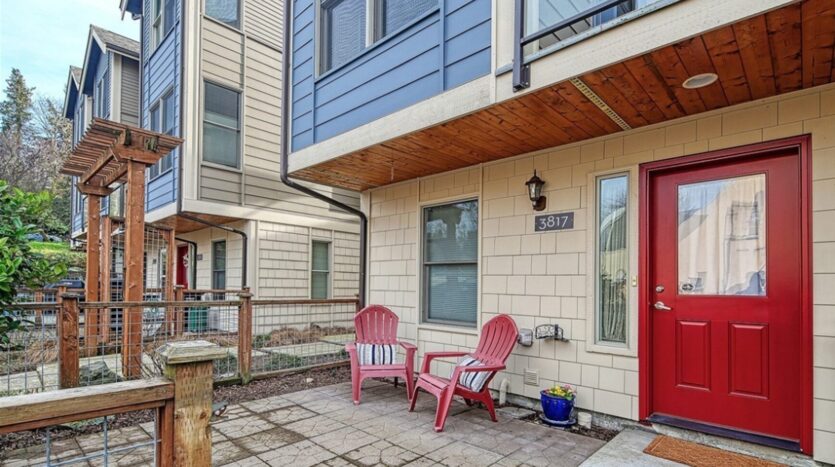 3817 S Angeline St - Seattle - Washington - 3 bed, 2.5 bath rental property