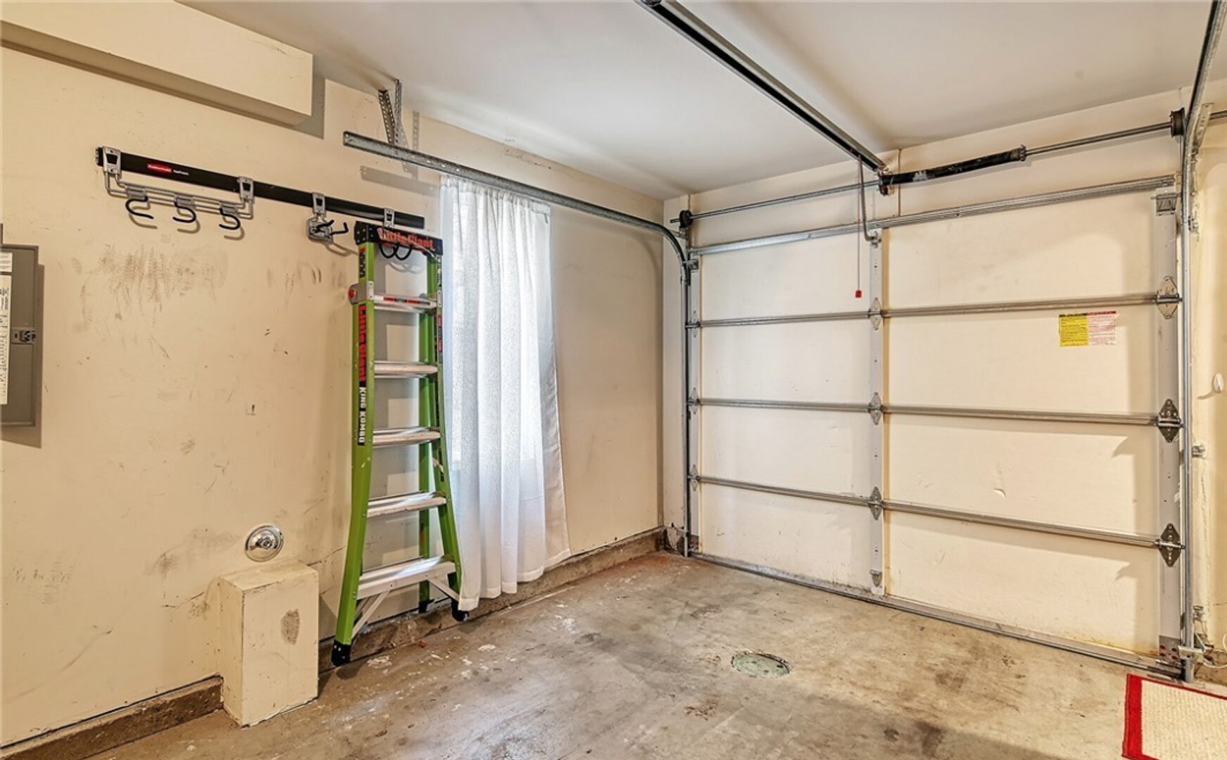 3817 S Angeline St - Seattle - Washington - 3 bed, 2.5 bath rental property
