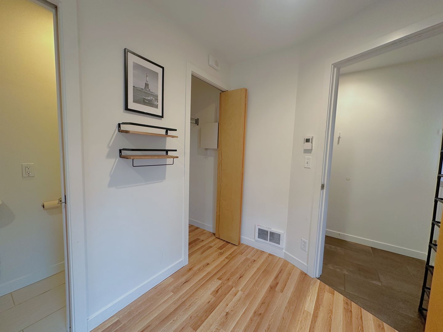 3817 S Angeline St - Seattle - Washington - 3 bed, 2.5 bath rental property