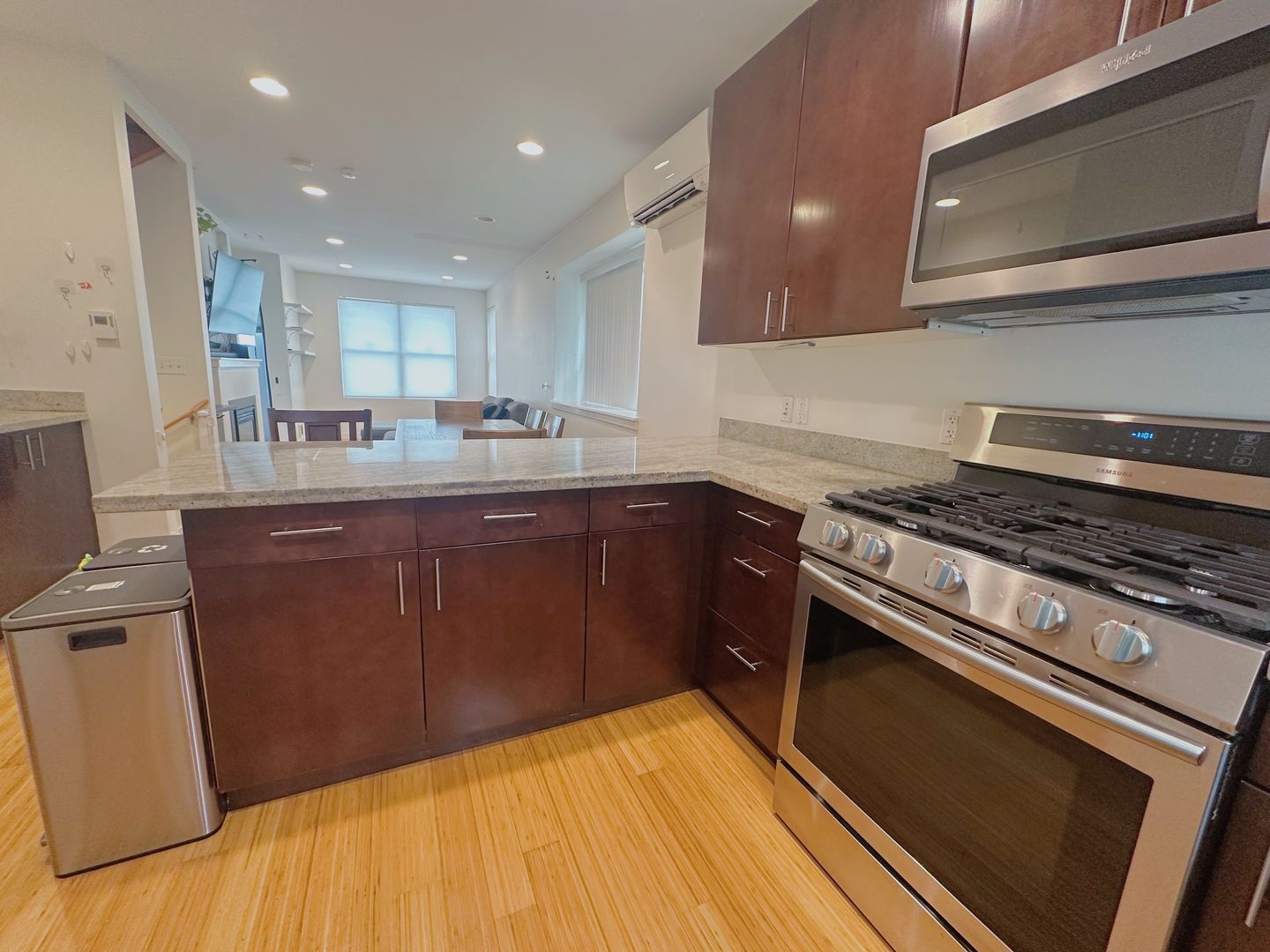 3817 S Angeline St - Seattle - Washington - 3 bed, 2.5 bath rental property