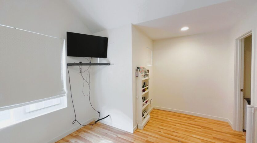 3817 S Angeline St - Seattle - Washington - 3 bed, 2.5 bath rental property