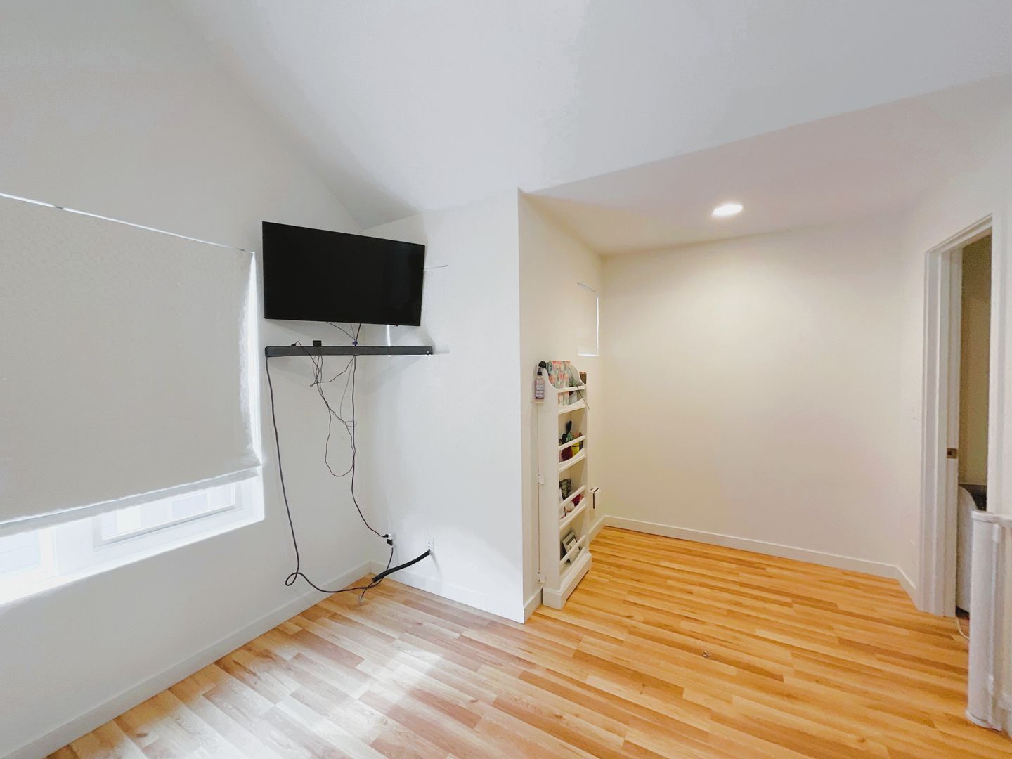 3817 S Angeline St - Seattle - Washington - 3 bed, 2.5 bath rental property