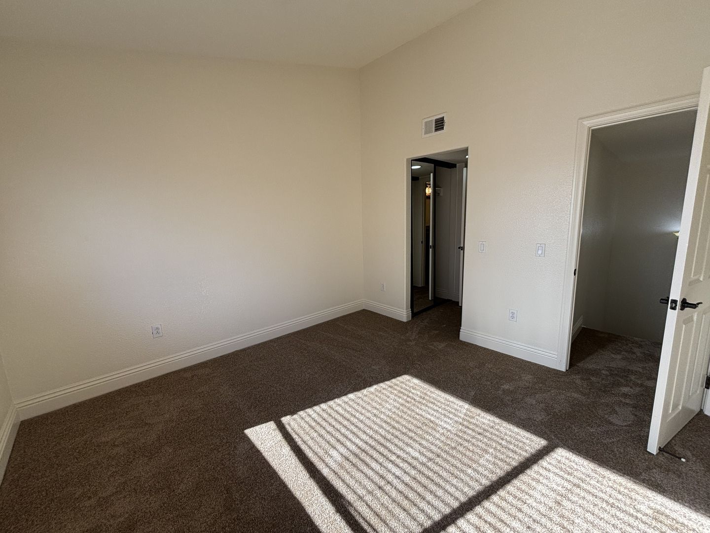 3975 Nobel Dr. #292 - San Diego - California - 2 bed, 2.5 bath rental property