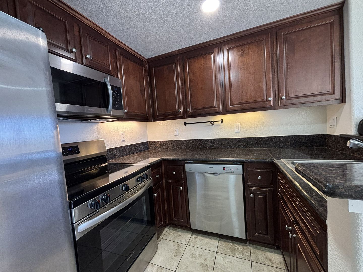 3975 Nobel Dr. #292 - San Diego - California - 2 bed, 2.5 bath rental property