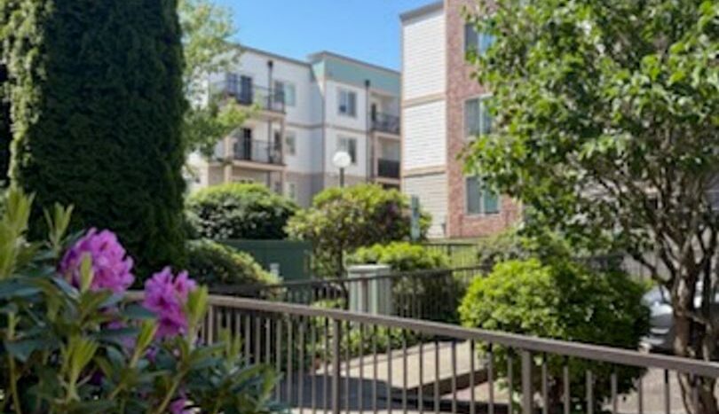 4018 Northwest Avenue - Bellingham - Washington - 1 bed, 1 bath rental property