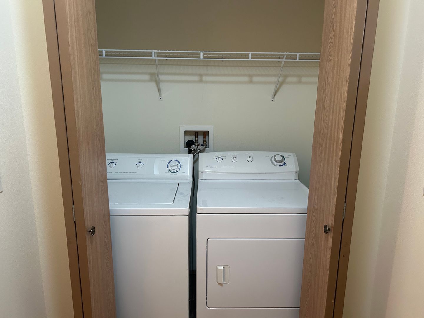 4018 Northwest Avenue - Bellingham - Washington - 1 bath rental property