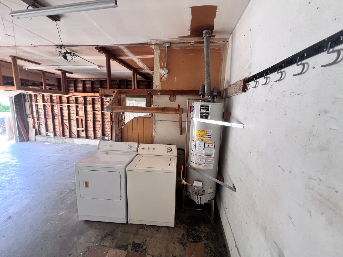 40251 Laiolo Road - Fremont - California - 3 bed, 2 bath rental property