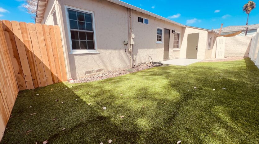 4033 Violet Street  - La Mesa - California - 2 bed, 1 bath rental property