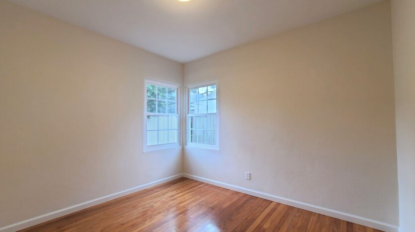 4033 Violet Street  - La Mesa - California - 2 bed, 1 bath rental property