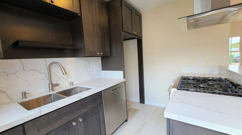 4033 Violet Street  - La Mesa - California - 2 bed, 1 bath rental property
