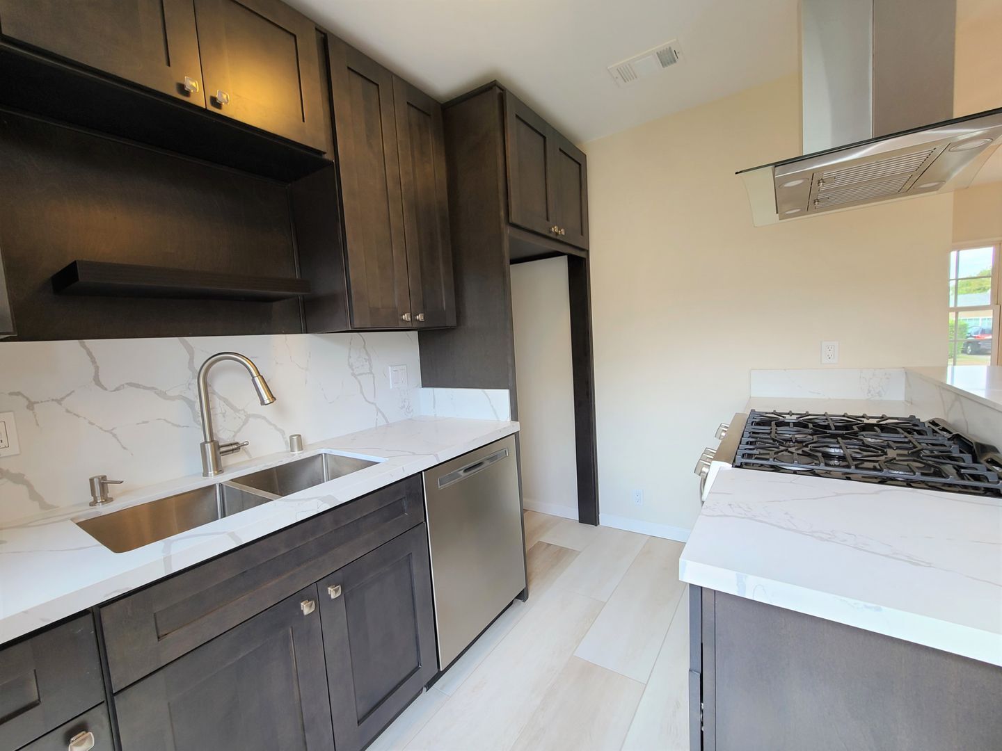 4033 Violet Street  - La Mesa - California - 2 bed, 1 bath rental property
