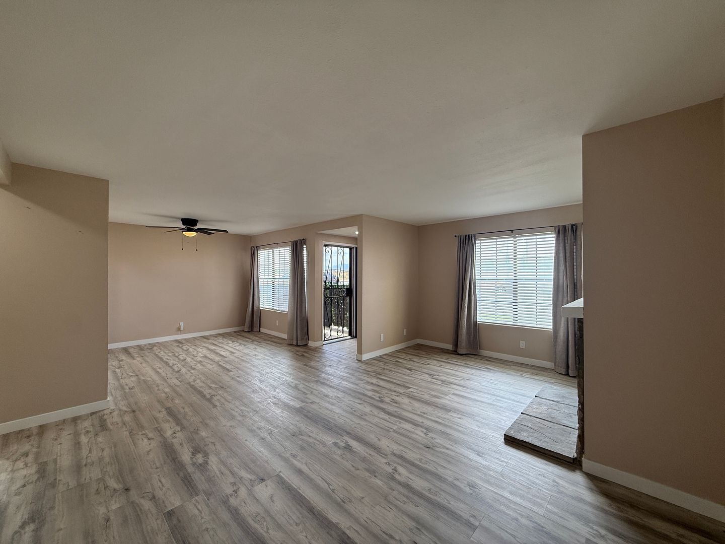 42801 15th St. West #9 - Lancaster - California - 2 bed, 2.5 bath rental property