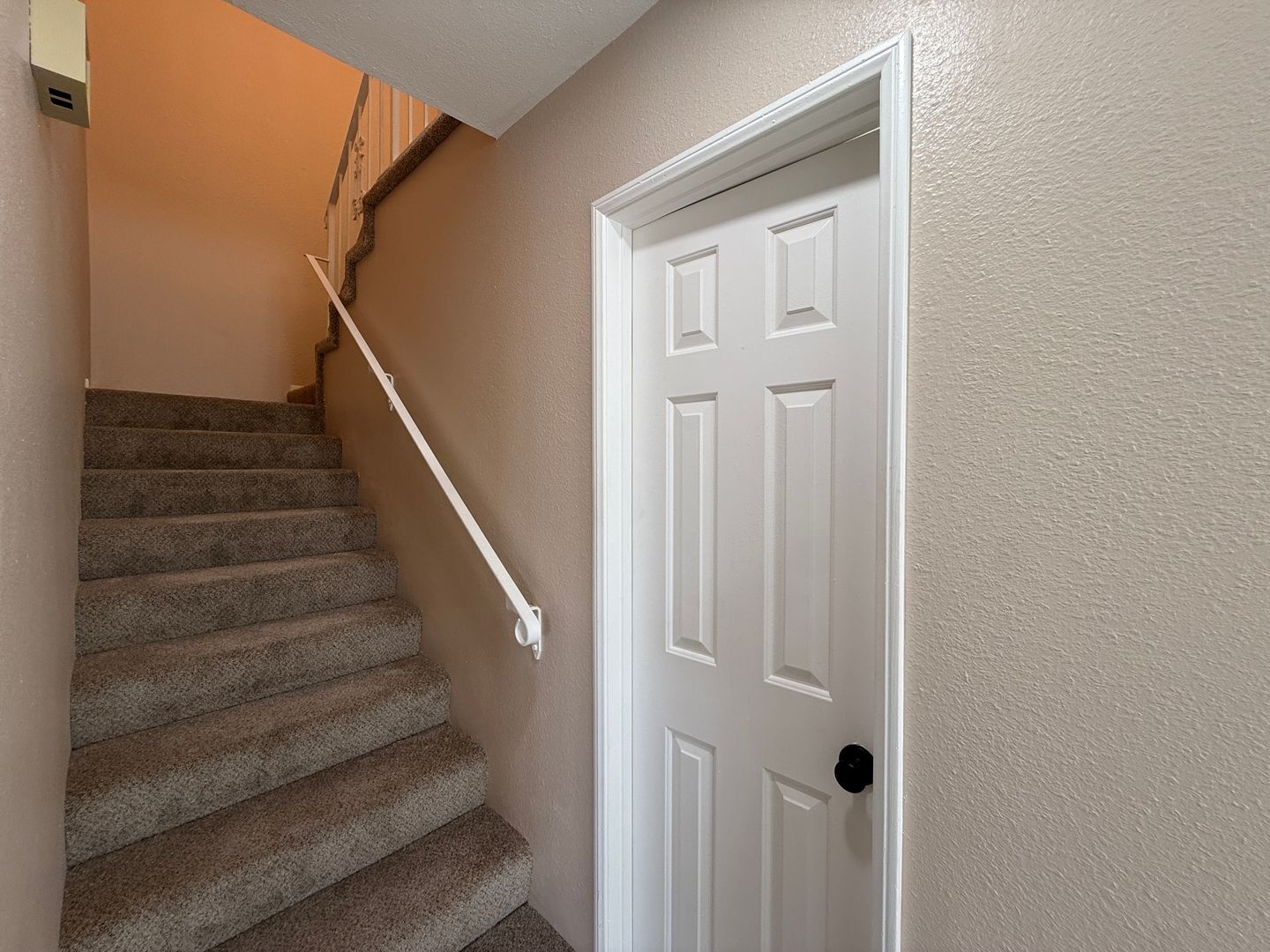 42801 15th St. West #9 - Lancaster - California - 2 bed, 2.5 bath rental property