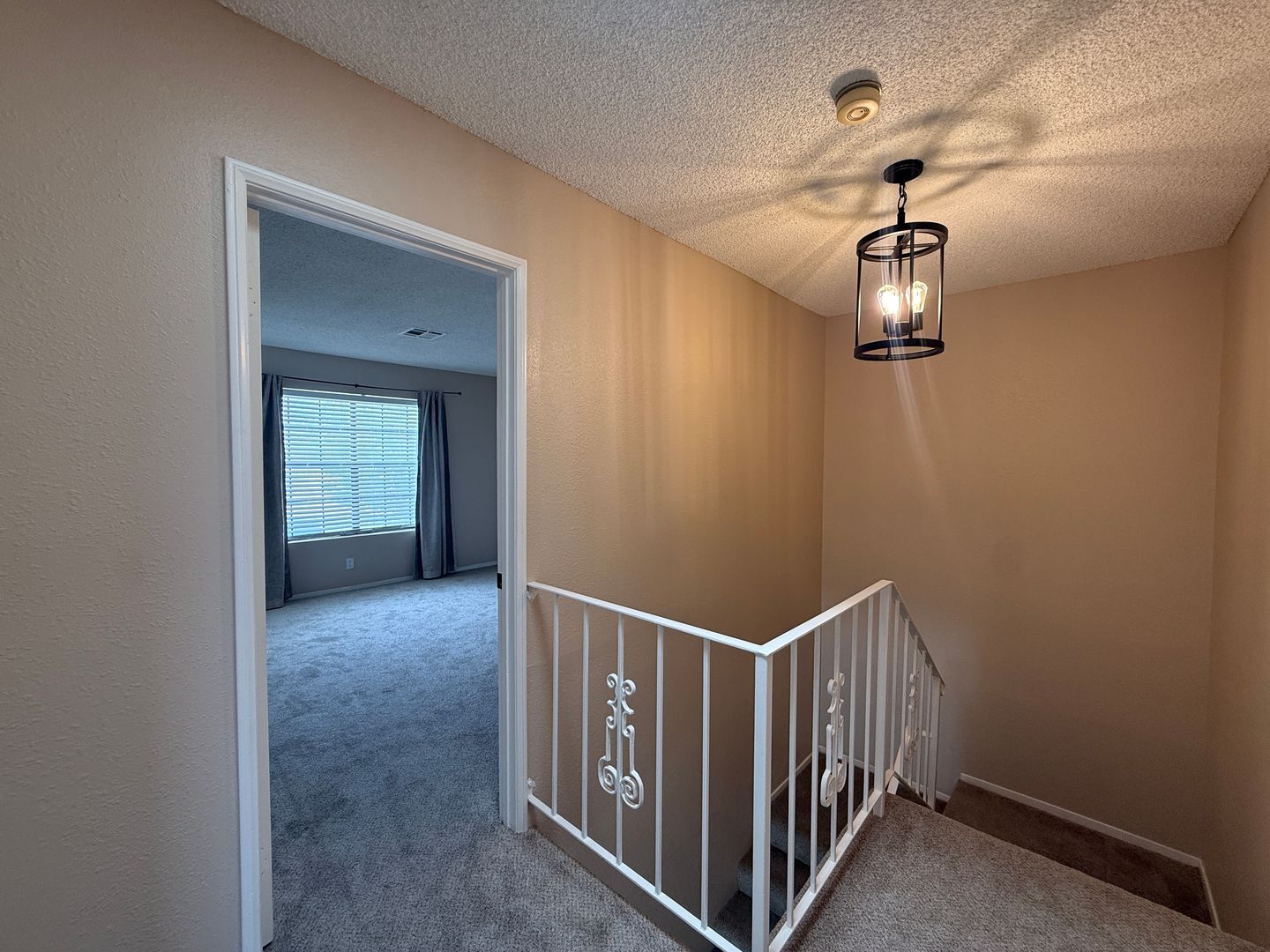 42801 15th St. West #9 - Lancaster - California - 2 bed, 2.5 bath rental property
