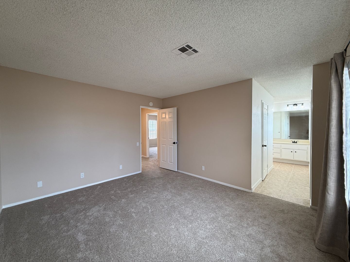 42801 15th St. West #9 - Lancaster - California - 2 bed, 2.5 bath rental property