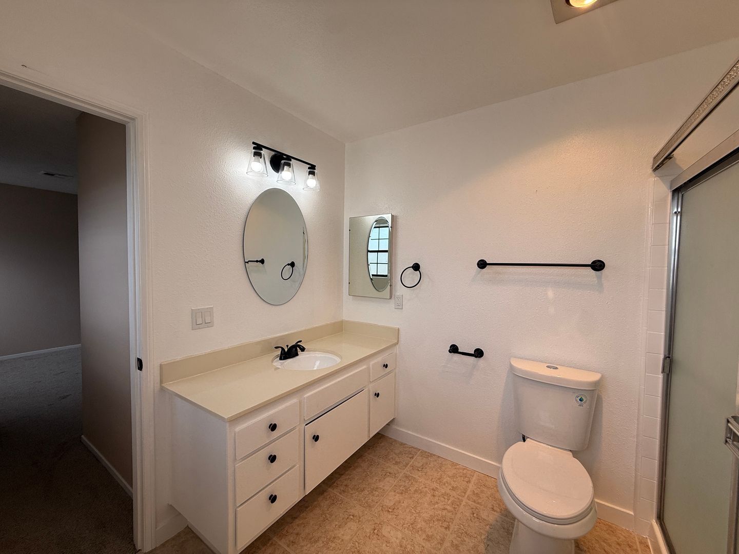 42801 15th St. West #9 - Lancaster - California - 2 bed, 2.5 bath rental property