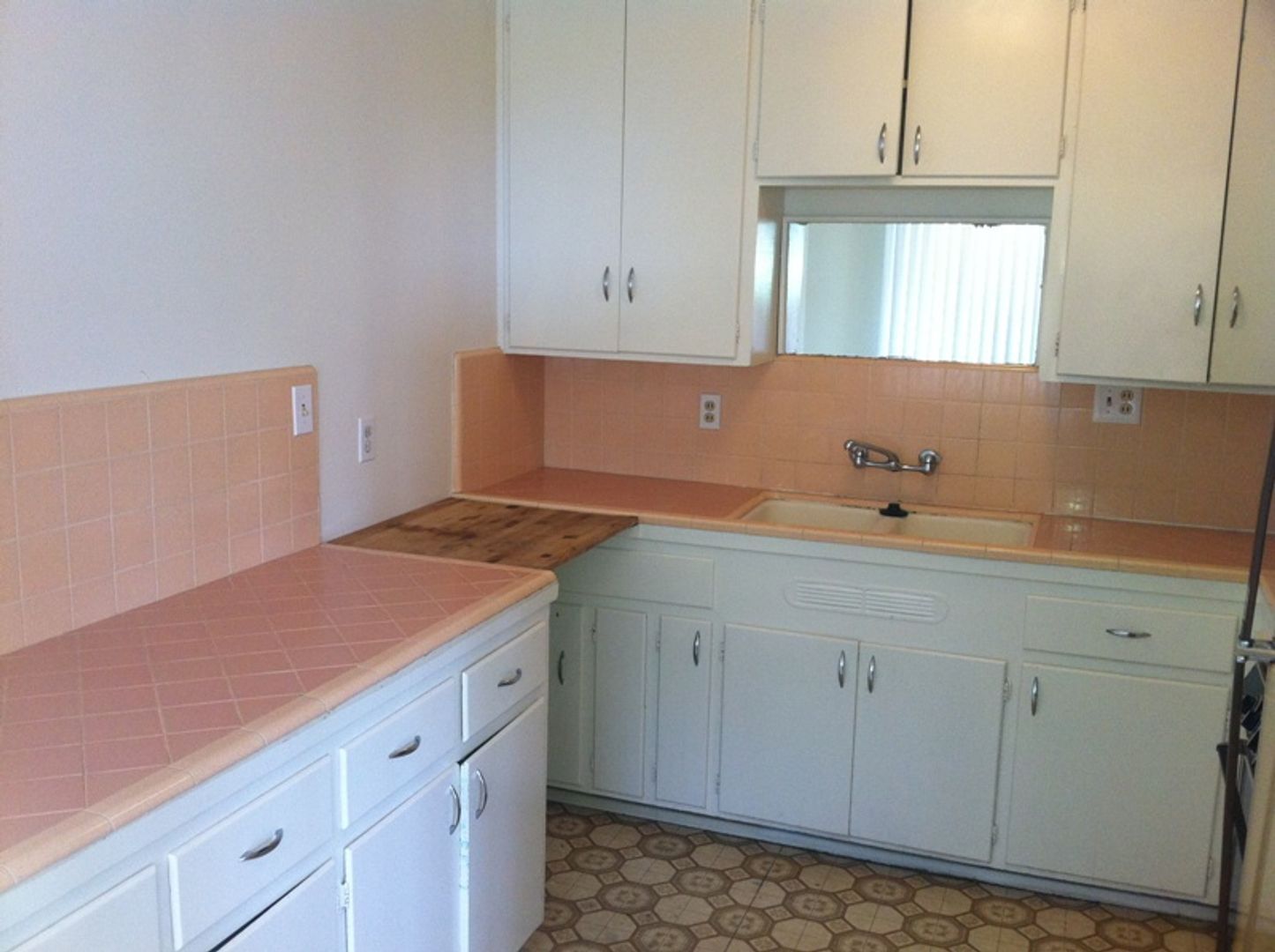 431-441 4th St - Encinitas - California - 2 bed, 1 bath rental property