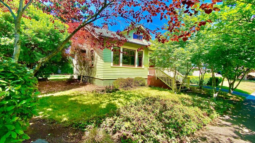 4337 NE 23rd Ave - Portland - Oregon - 2 bed, 1 bath rental property