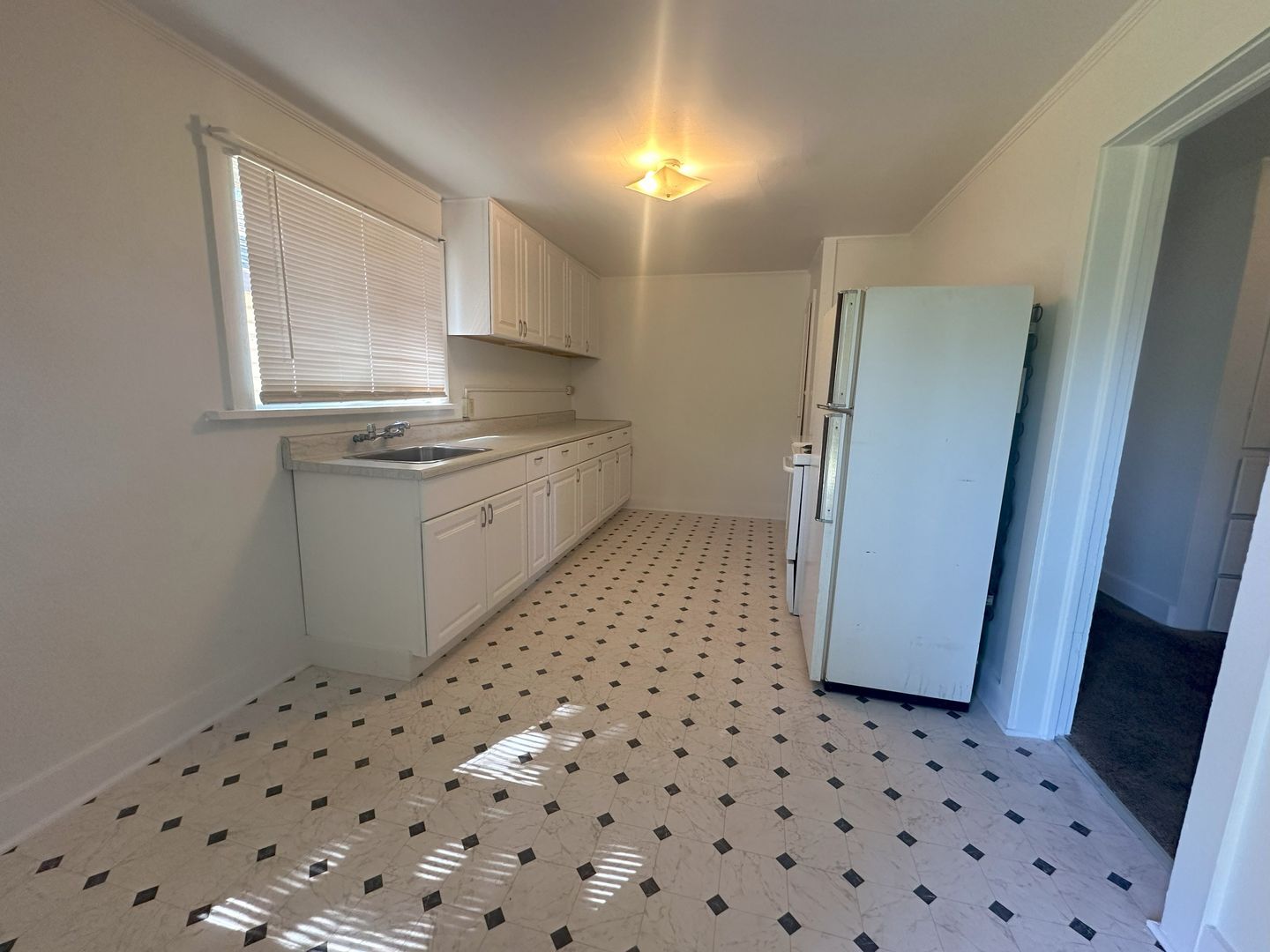 436 Minckler Street - Susanville - California - 2 bed, 1 bath rental property