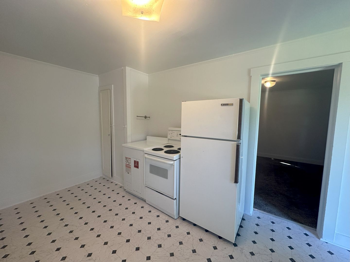 436 Minckler Street - Susanville - California - 2 bed, 1 bath rental property