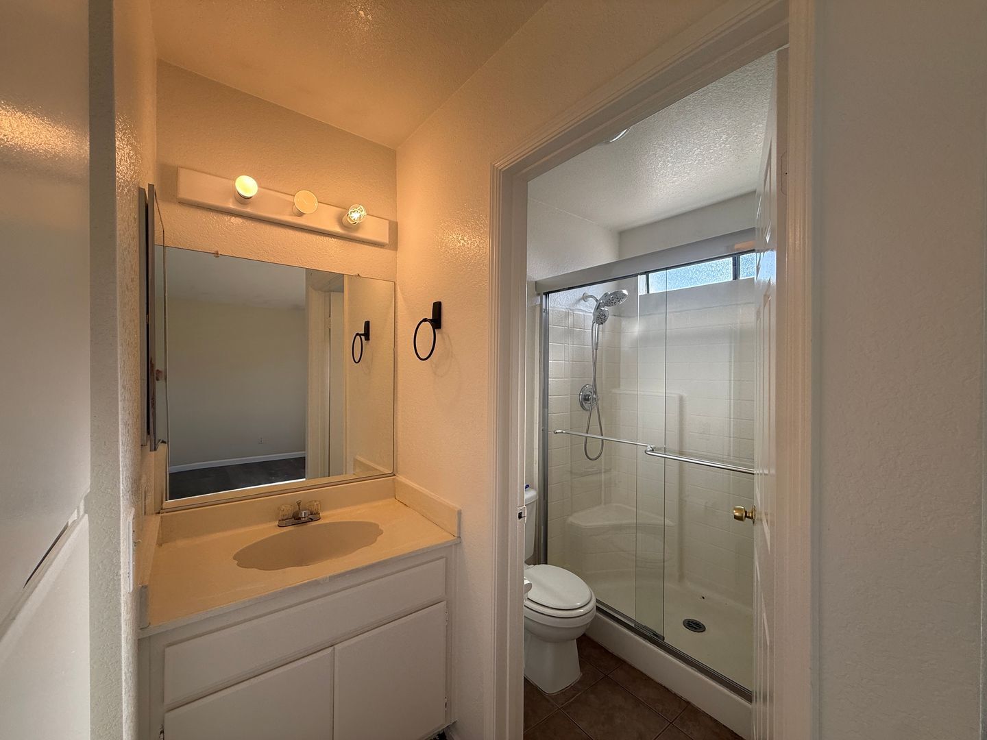 43632 San Francisco Ave - Lancaster - California - 3 bed, 2 bath rental property