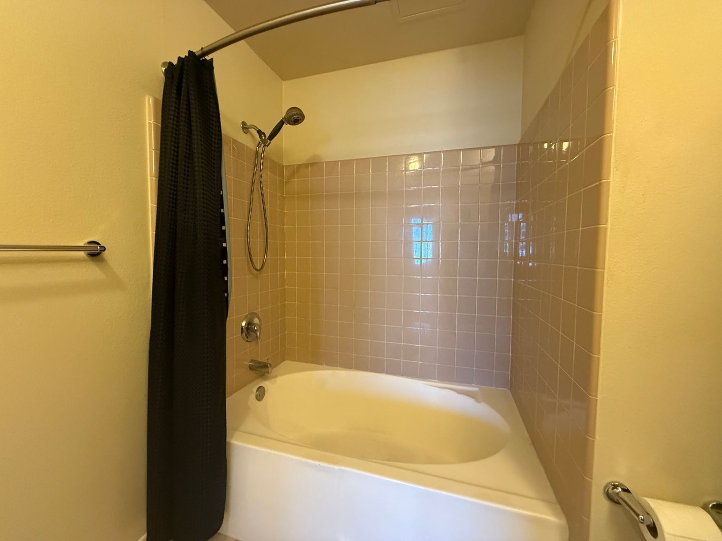 445 Island Ave #613 - San Diego - California - 1 bed, 1 bath rental property
