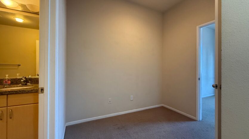 445 Island Ave #613 - San Diego - California - 1 bed, 1 bath rental property