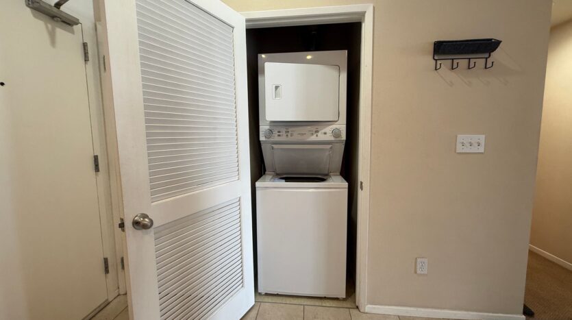 445 Island Ave #613 - San Diego - California - 1 bed, 1 bath rental property